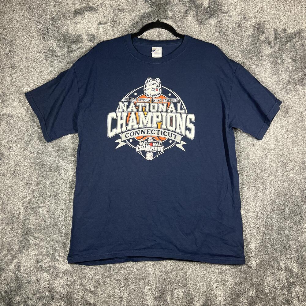 Uconn Huskies Shirt Mens L Blue National Champions Connecticut Basketball 2011